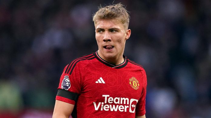 Rasmus Højlund: Biography, Age, Career, Net Worth, Height, Relationship & More