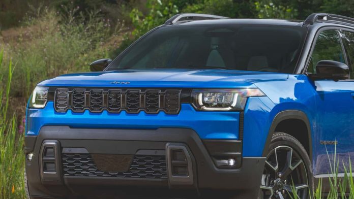 The Jeep Cherokee Is Back—And It’s a Hybrid