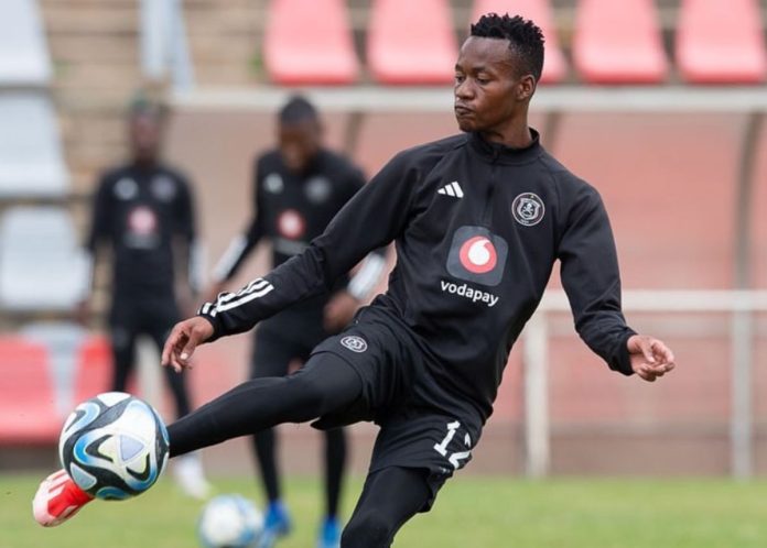 Orlando Pirates discard to re-join his former club?