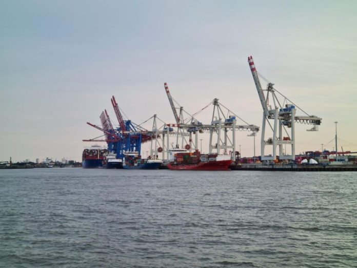 ELIRE Infra and partners secure UK funding for hydrogen floating power hubs to decarbonize ports