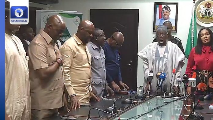 JUST IN: FG, Labour Unions In Closed-Door Meeting Over NUPENG, Dangote Group Disagreement