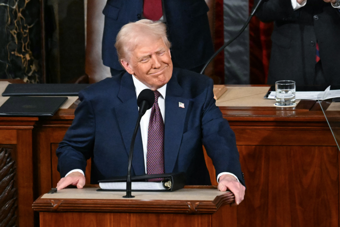 Resumen de noticias del discurso de Trump ante el Congreso y reacciones a los aranceles
