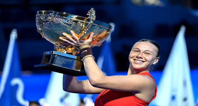 US Open finalist Anisimova Beats Noskova To Win Beijing Title
