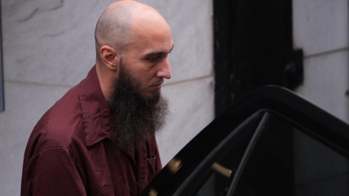 Pennsylvania man pleads guilty in arson attack at governor’s mansion