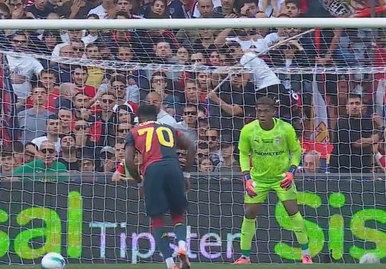 Goalkeeper Zion Suzuki hero with stoppage-time penalty save as 10-men Parma hold off Genoa (Video)