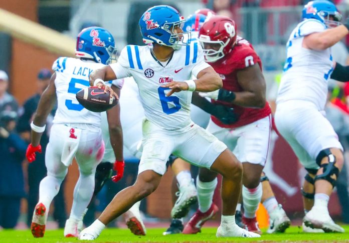 Bowl projections: College Football Playoff gets one lock team after Week 9