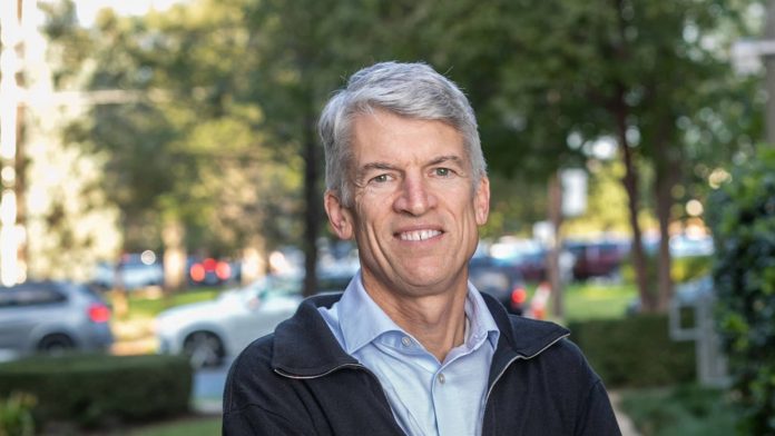 this-doctor-raised-130-million-from-michael-dell-jim-breyer-and-others-to-try-to-fix-health-care.jpg This doctor raised $130 million from Michael Dell, Jim Breyer and others to try to fix health care