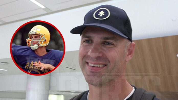 joe-mauer-says-he-has-no-regrets-picking-baseball-over-football.jpg Joe Mauer Says He Has No Regrets Picking Baseball Over Football