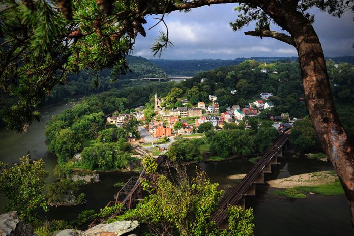 Discover Fall in Jefferson County, WV