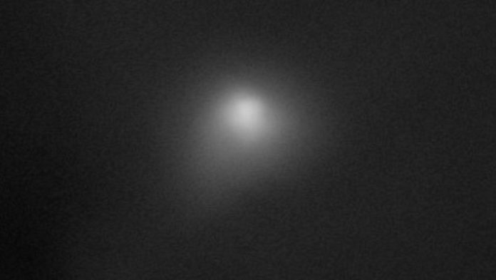 Mars Reconnaissance Orbiter Snaps Close-Ups of Interstellar Comet 3I/ATLAS