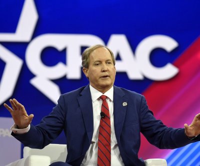 Supreme Court justice halts ruling throwing out Texas’ new House maps