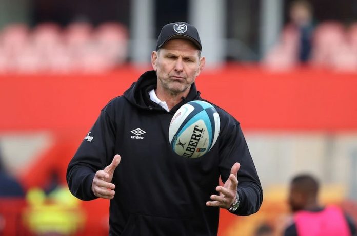 Plumtree to leave Sharks head coach role this weekend