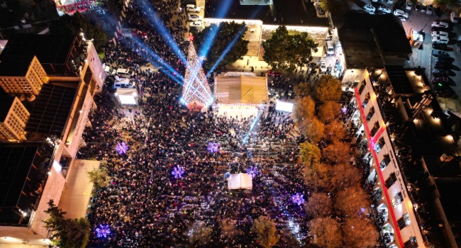 bethlehem-christmas-tree-lit-up-for-first-time-since-gaza-war.jpg Bethlehem Christmas Tree Lit Up For First Time Since Gaza War