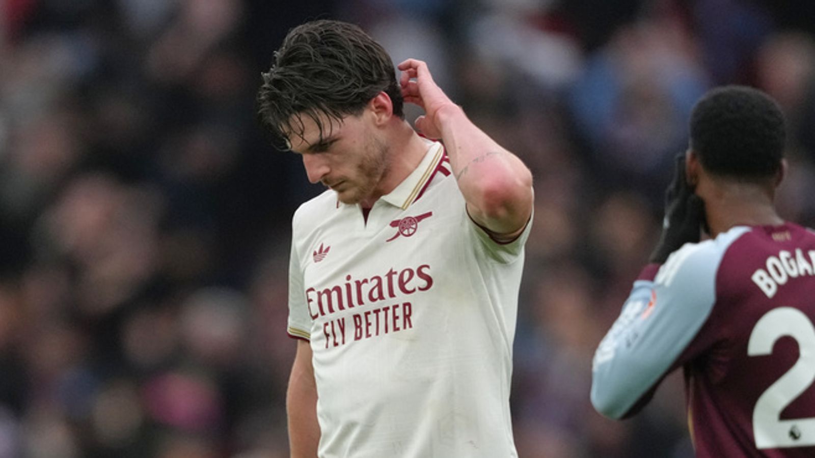 neville-arsenal-must-not-panic-as-city-close-gap-in-season-of-inconsistency.jpg Neville: Arsenal must not ‘panic’ as City close gap in ‘season of inconsistency’