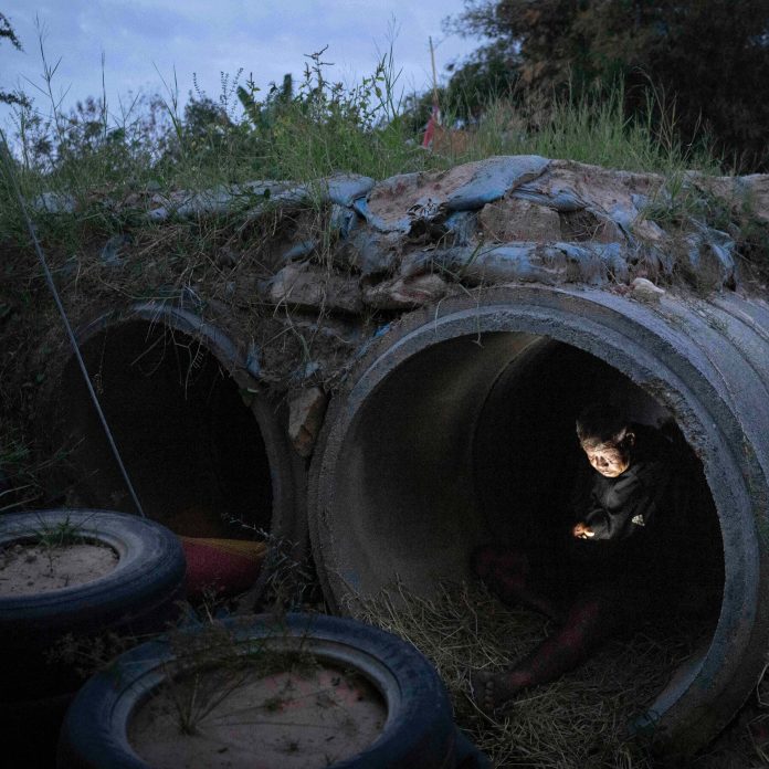 In Thailand and Cambodia, Taking Shelter (Again) as Fighting Reignites