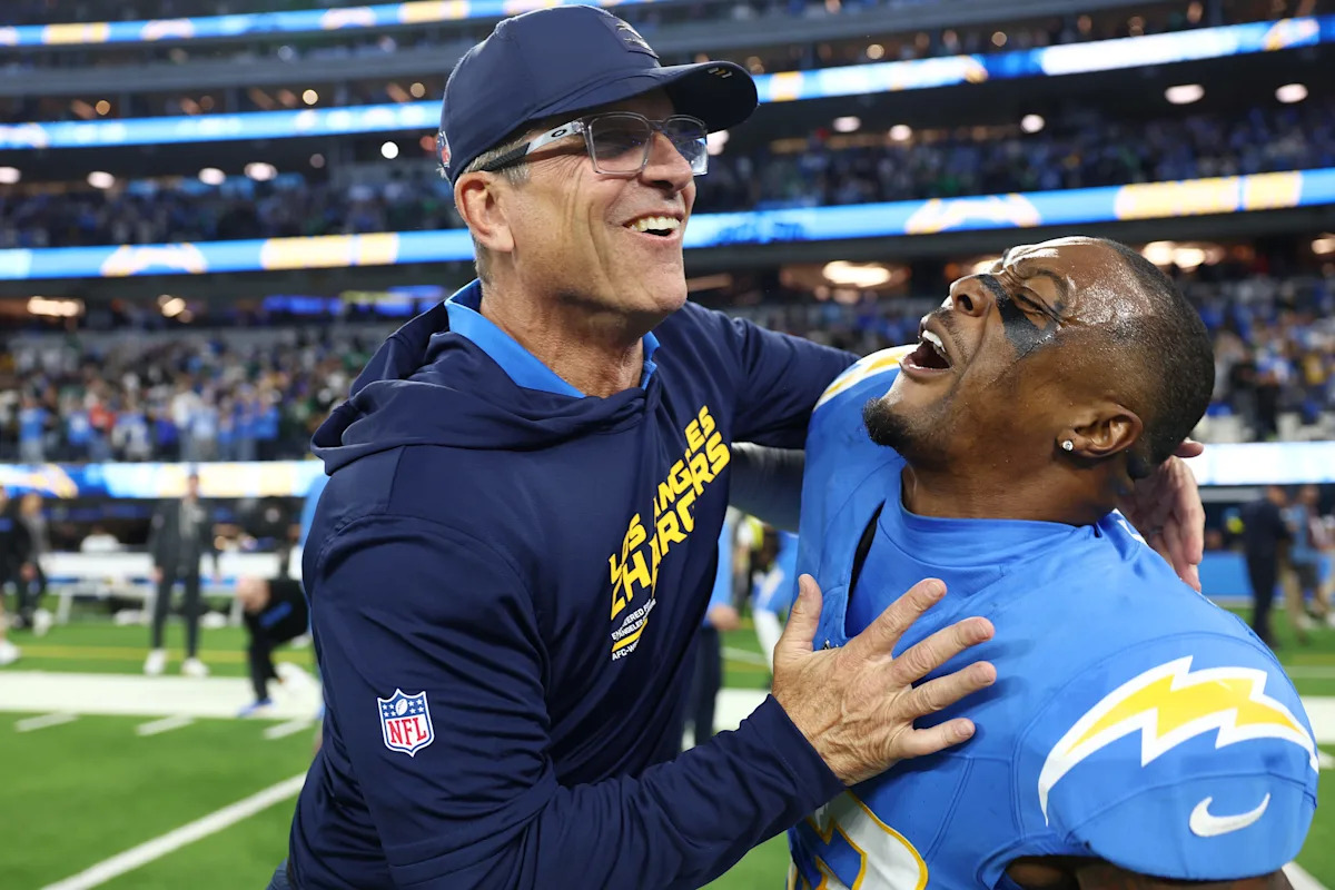 jim-harbaugh-really-compared-joy-of-eagles-win-to-kids-birth.jpg Jim Harbaugh really compared joy of Eagles win to kids’ birth