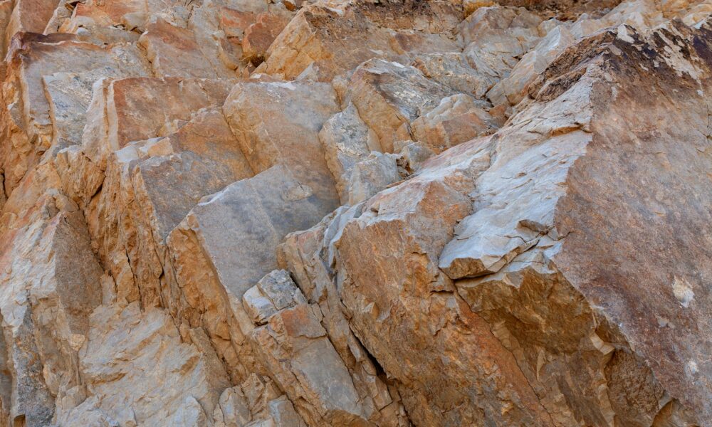 top-11-cloud-mining-platforms-in-december-2025.jpg Top 11 cloud mining platforms in December 2025