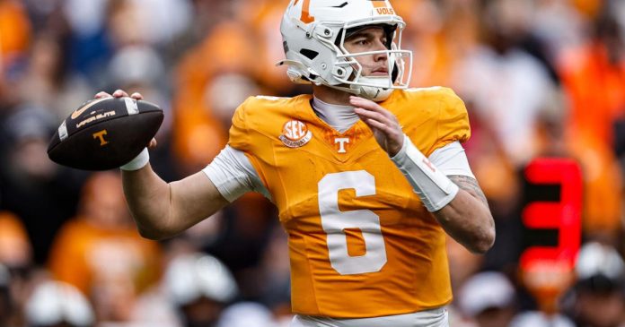 Tennessee and Illinois set for Music City Bowl with each team missing starters