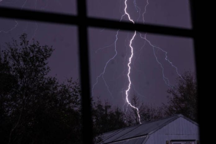 Gauteng braces for thunderstorms and warm conditions