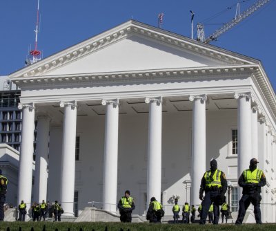 Virginia lawmakers OK congressional redistricting vote