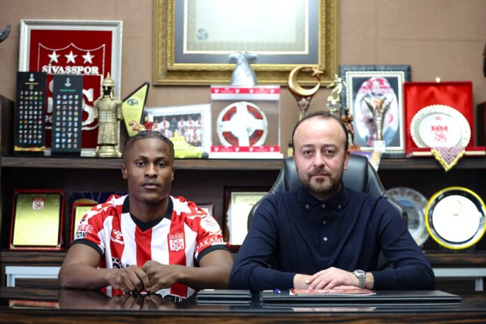 Official: Nigerian striker with Russian FL top scorer award joins Sivasspor