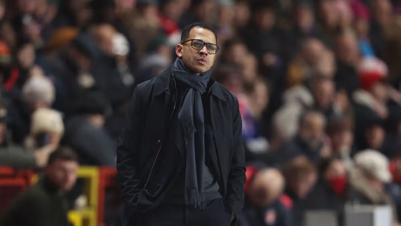 chelsea-boss-liam-rosenior-confident-his-team-can-perform-in-big-games-ahead-of-arsen69816eaa5fda8.jpg Chelsea boss Liam Rosenior confident his team can “perform in big games” ahead of Arsenal rematch (Video)