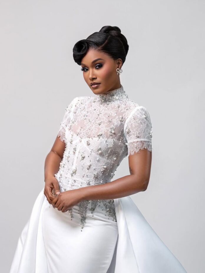 Embrace Classy Bridal Charm For Your White Wedding With This Beauty Look
