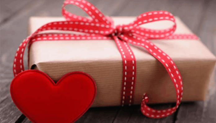5 tech-inspired Valentine gifts for loved ones