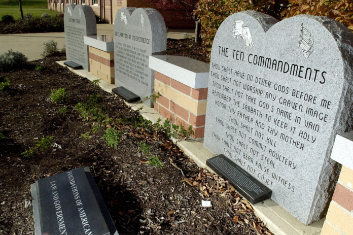 Federal court clears way for Ten Commandments to be displayed in Louisiana classrooms