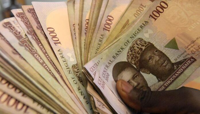 Naira pares gains as CBN buys dollars to tame rally
