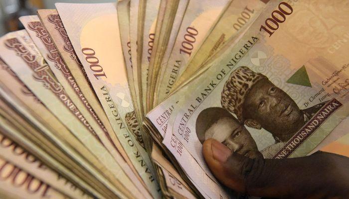 naira-pares-gains-as-cbn-buys-dollars-to-tame-rally.jpg Naira pares gains as CBN buys dollars to tame rally