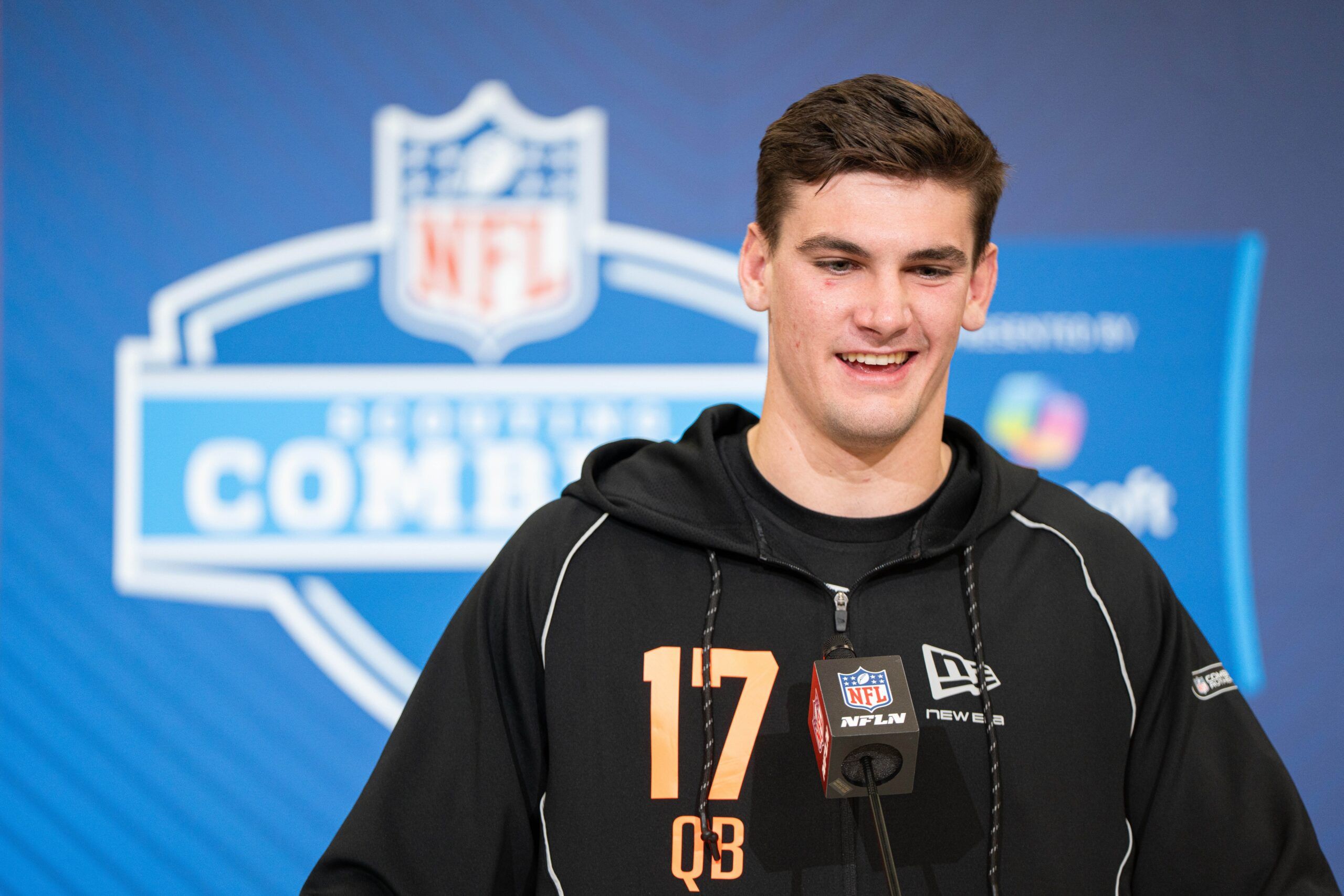 ty-simpsons-nfl-combine-results-a-look-at-the-alabama-qbs-throwing-session-40-yard-da69a38be4d7f33.jpg Ty Simpson’s NFL Combine Results: A Look at the Alabama QB’s Throwing Session, 40-Yard Dash Time, and More