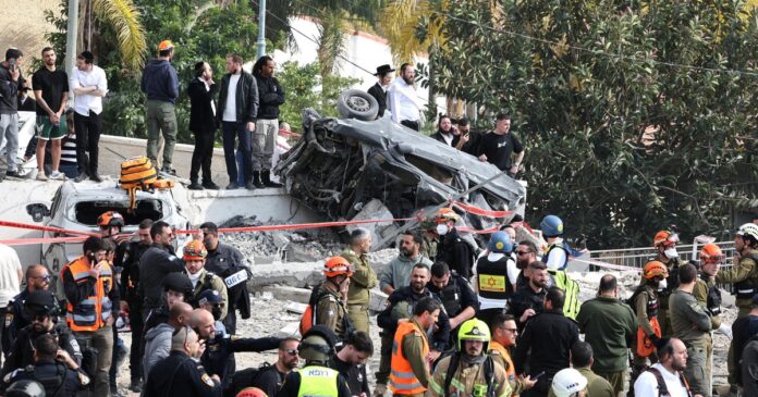 3 U.S. troops killed in Iran war as Trump says operation is “ahead of schedule”