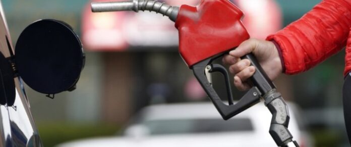 U.S. Gasoline Tops $3 as Iran Conflict Sends Fuel Prices Higher