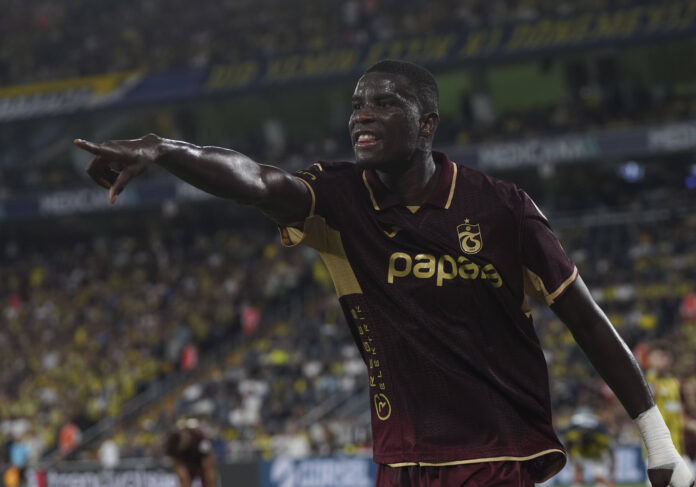 Trabzonspor boss praises Paul Onuachu, warns Nigeria star over costly ball losses