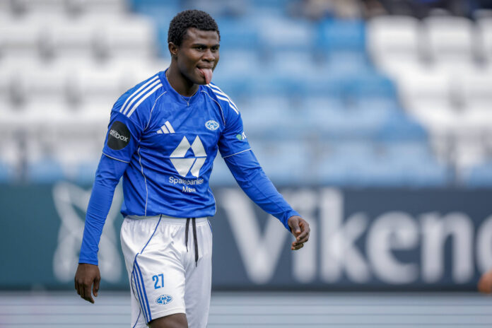 Super Eagles legend warns Nigerian stars abroad after Daniel Daga’s 6-month jail term