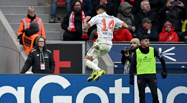 nine-man-bayern-fight-to-draw-at-leverkusen.jpg Nine-Man Bayern Fight To Draw At Leverkusen