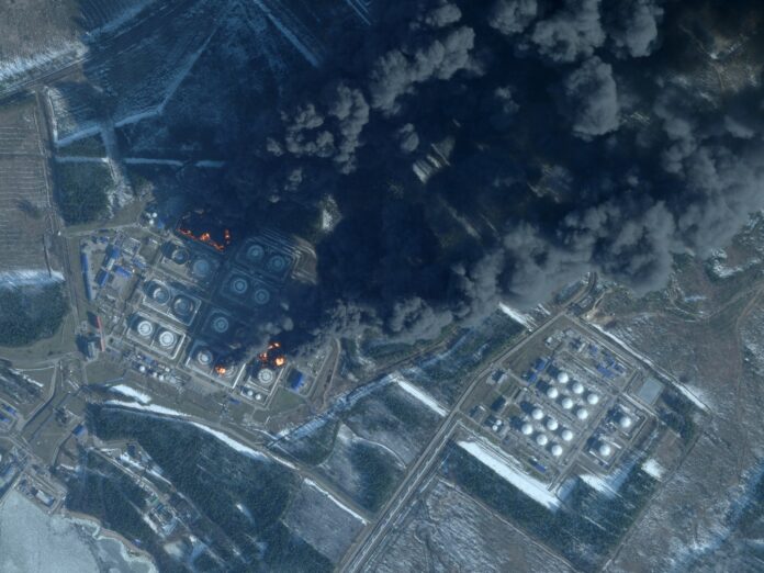 Ukraine strikes key Russian oil port and refinery