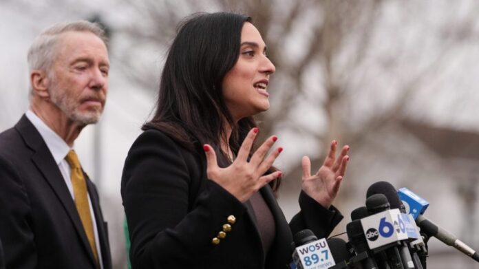 Iranian-American lawmaker says Trump needs to find an off-ramp quickly for Iran war