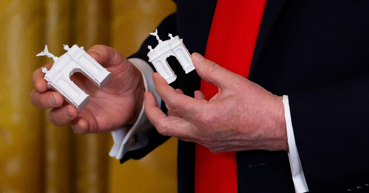 judge-weighs-legality-of-trumps-planned-arch-near-arlington-national-cemetery.jpg Judge weighs legality of Trump’s planned arch near Arlington National Cemetery