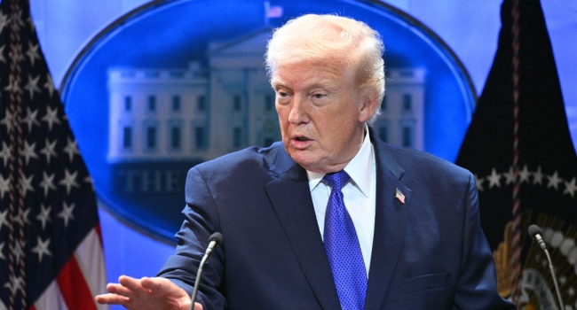 trump-orders-us-navy-to-block-hormuz-after-iran-talks-fail.jpg Trump Orders US Navy To Block Hormuz After Iran Talks Fail