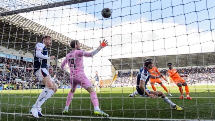 Ref Watch: Should Rangers’ first at Falkirk have stood? | Football News | Sky Sports