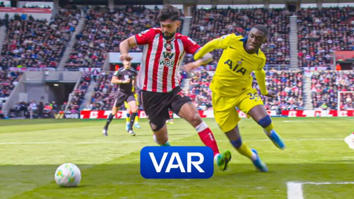 Sunderland vs Spurs: VAR overturn Spurs penalty decision