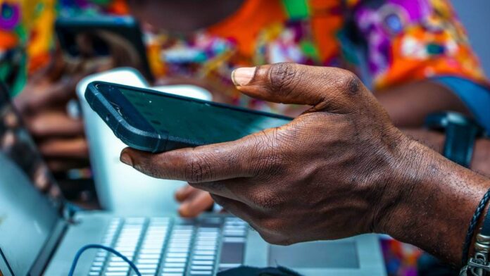 Nigeria launches three-year plan to upgrade Internet system