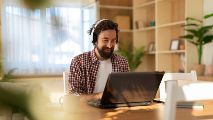 5 Bluetooth Gadgets Perfect For Working At Home